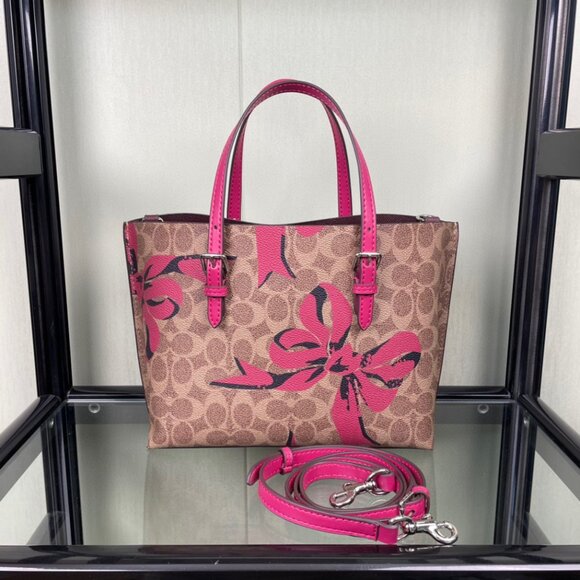 Coach Handbags - New Coach Mollie Tote Bag 25 In Signature Canvas With Bow Print